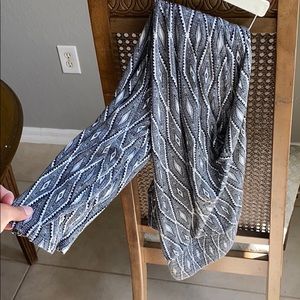 H&M maternity pants